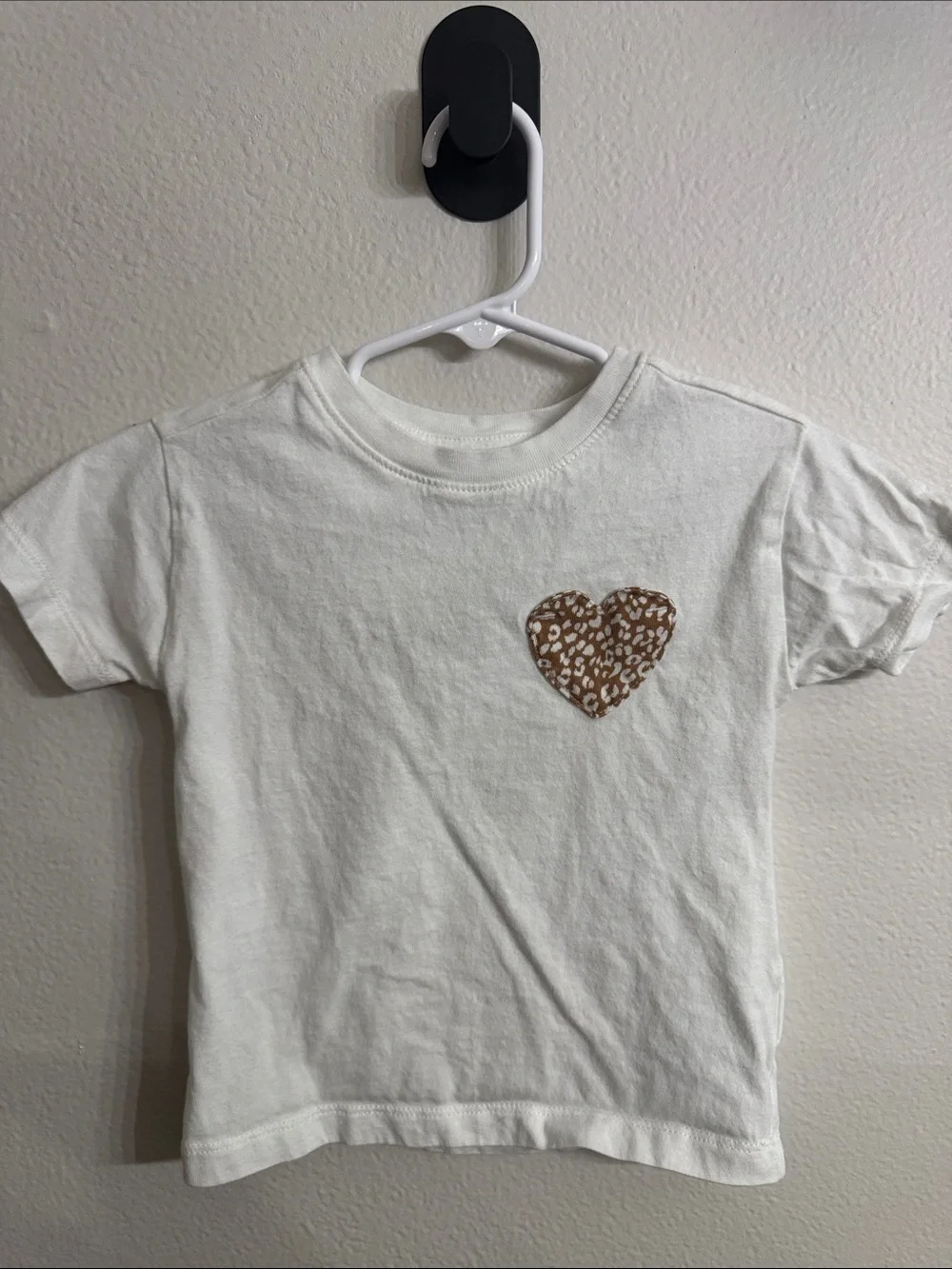 Old Navy White Tee with Brown Leopard Heart